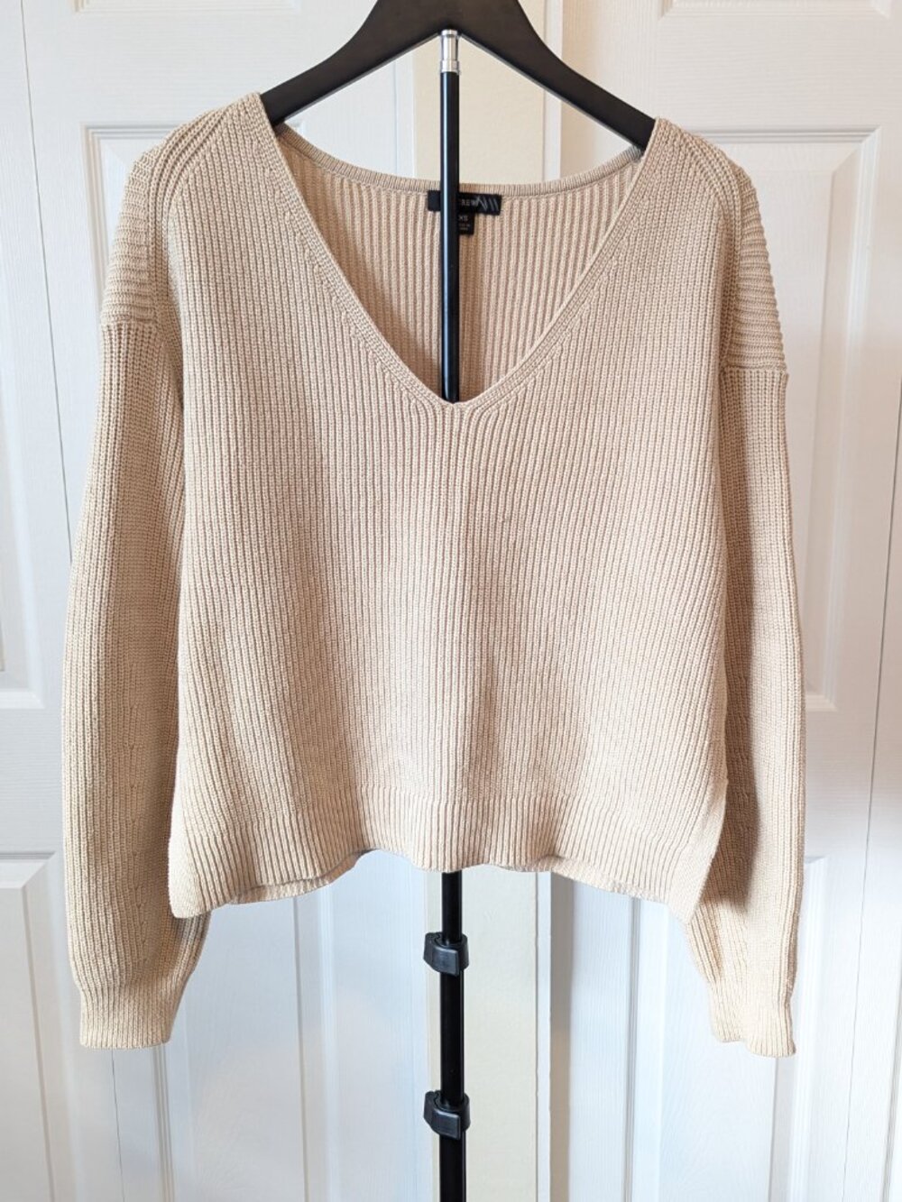 J.CREW Women's Ivory V-neck Pullover Knit Long Sleeve Sweater XS